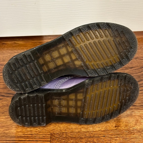 Lovely lavender Doc Martens 💜 - Picture 5 of 6
